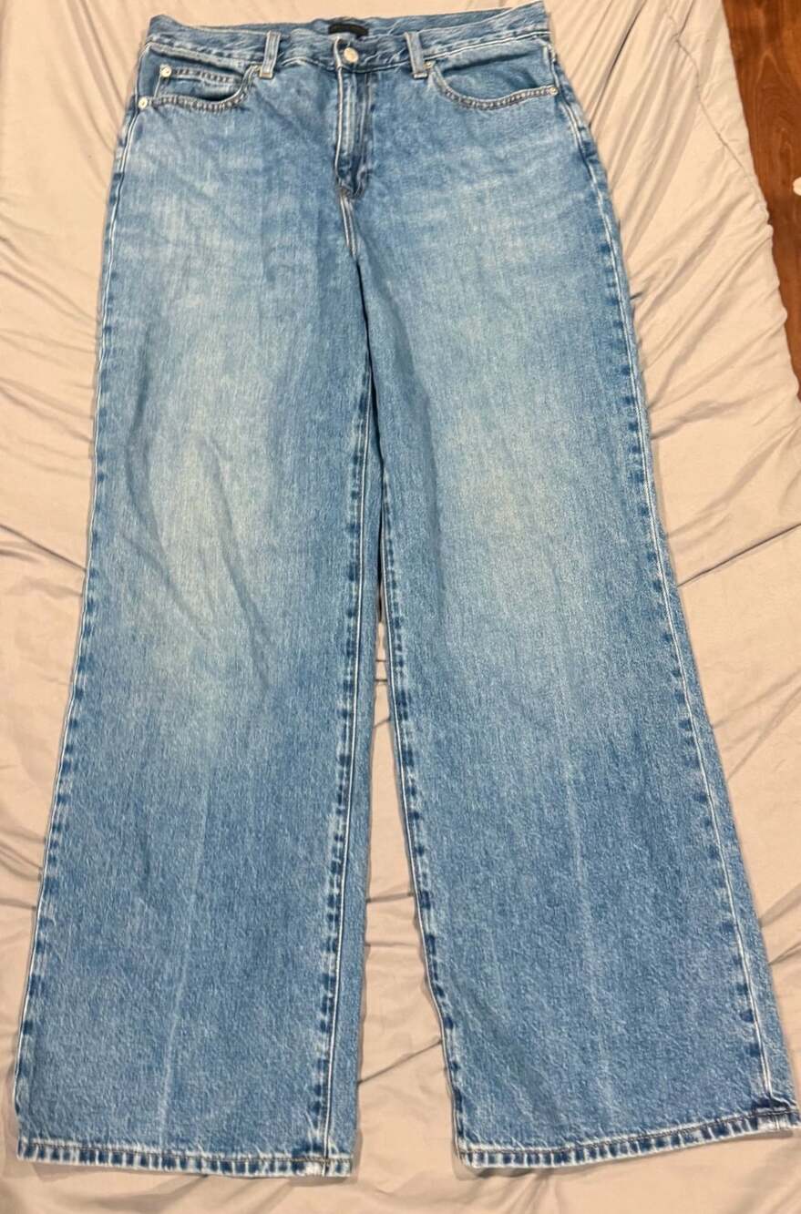 UNIQLO Jeans Size 29inch Light Wash Wide Leg Denim